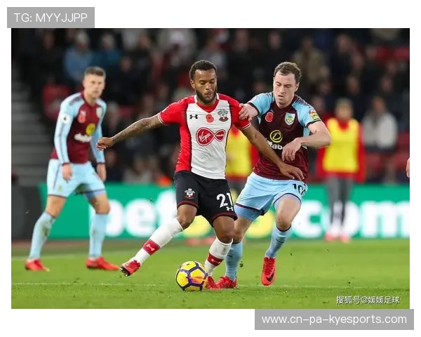 哈得斯菲尔特队员犯规过多，主帅面临舆论压力，哈德斯菲尔德对埃弗顿